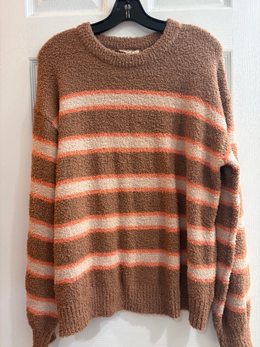 NEW EASEL STRIPES SWEATER FUZZY BRUSHED TEXTURE LIGHTWEIGHT RELAXED FIT SMALL